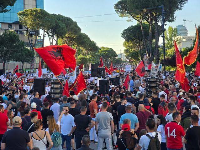 Protesta30