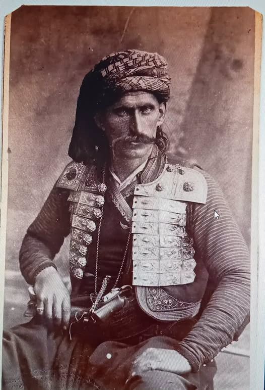Shqiptari Nikshiqit