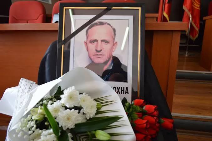 Varroset Isuf Hoxha